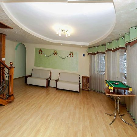 Podolyanka Hotell Slavske Exteriör bild