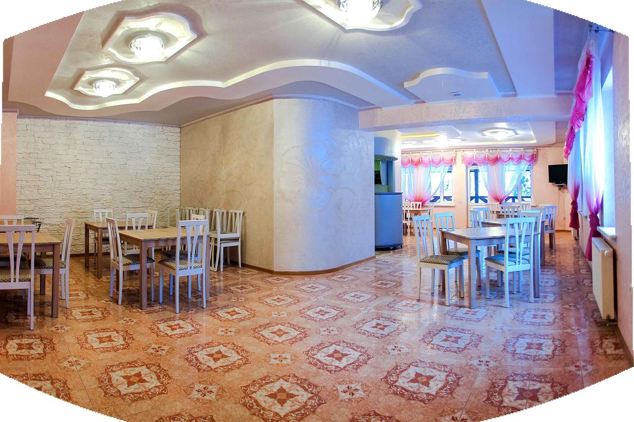 Podolyanka Hotell Slavske Exteriör bild