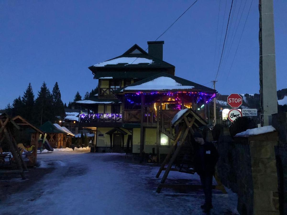 Podolyanka Hotell Slavske Exteriör bild